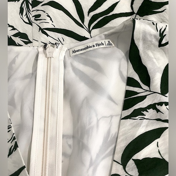 Abercrombie & Fitch Y2K Twist Front Floral Tropical Print Mini Dress - Picture 13 of 16